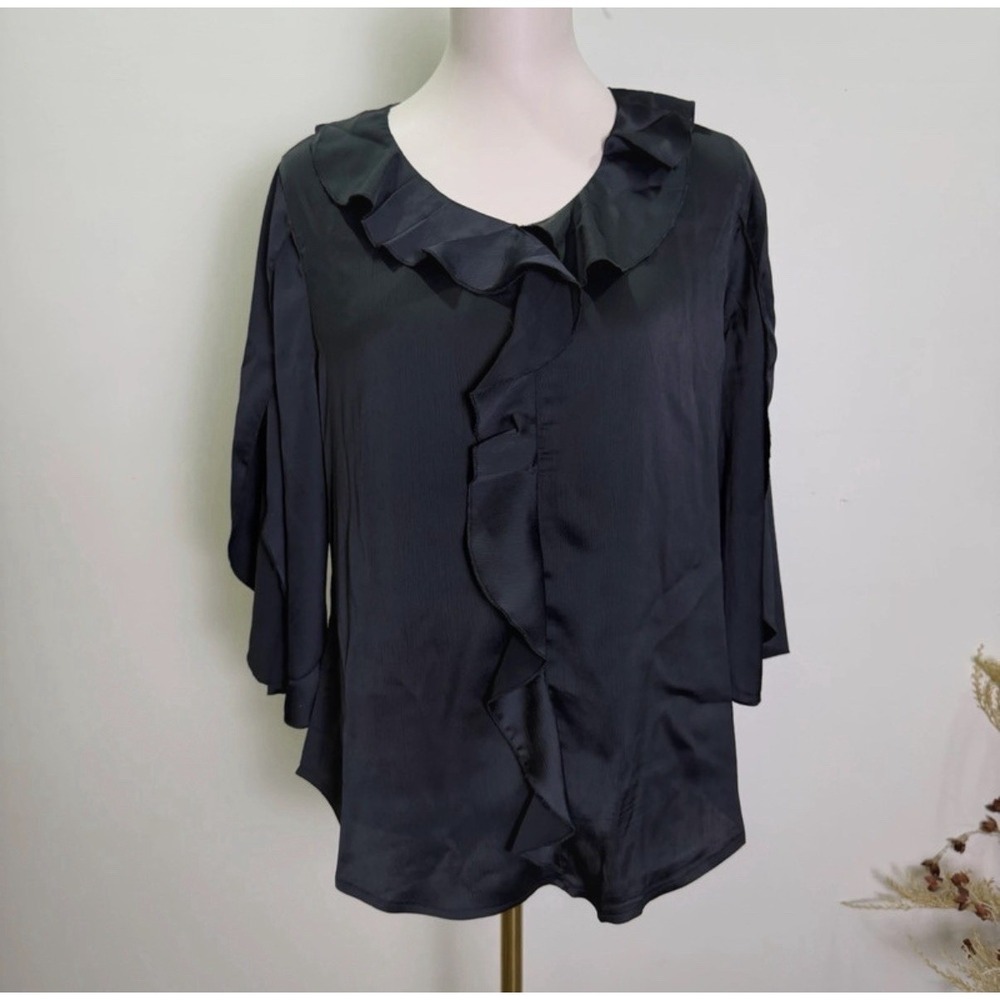 Zaful Forever Young NWT Black Ruffle Front Blouse Split Bell Sleeve Small